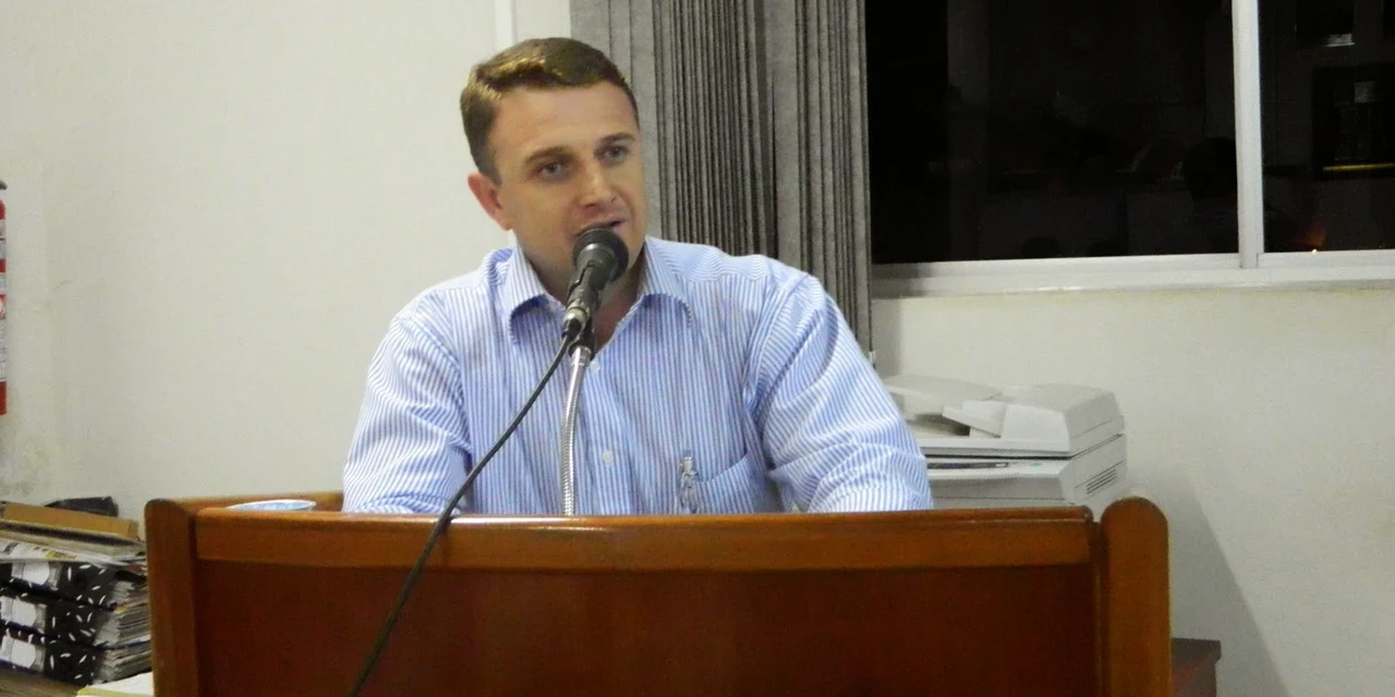 Justiça condena ex-prefeito de Nova Laranjeiras por desvio de 81,5 mil litros de óleo diesel