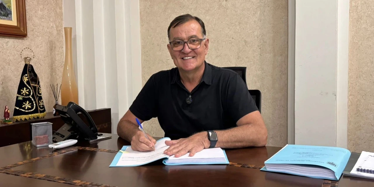 Com investimento de R$ 2,34 milhões, Tibagi assina licitação para a construção de 20 novas unidades habitacionais