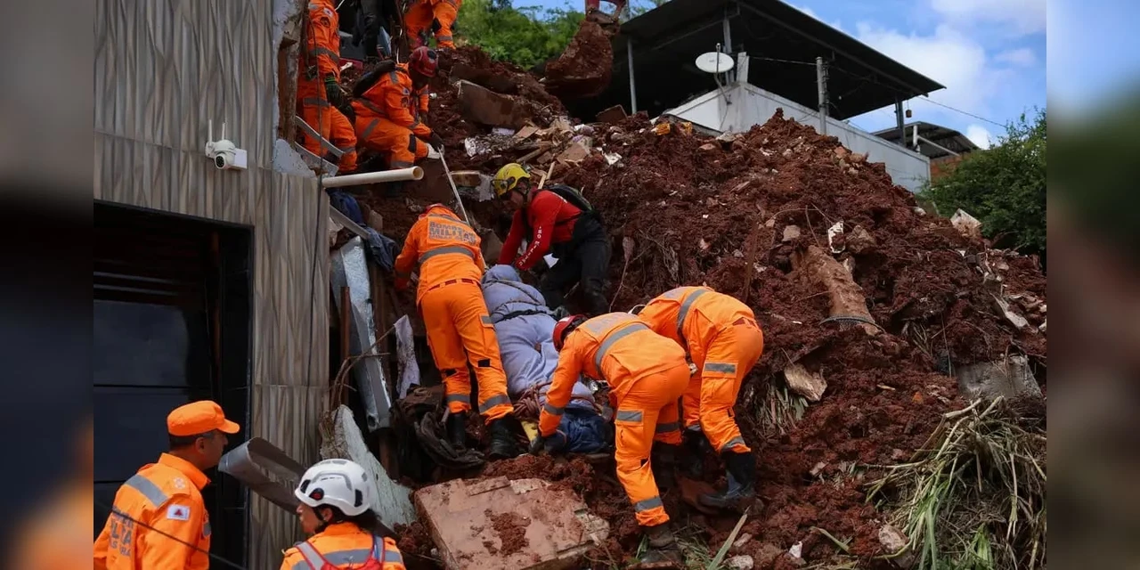 Corpo de Bombeiros confirmam 47 mortes em enchentes em Minas Gerais