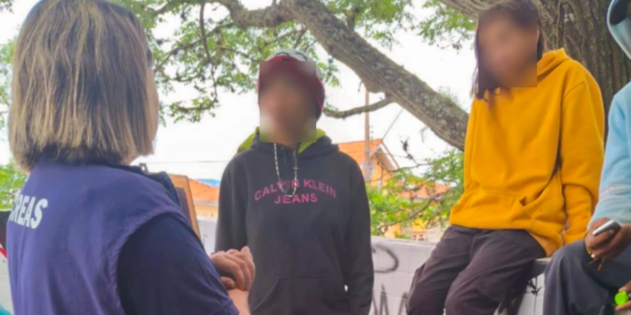 Prefeitura orienta população a não dar esmolas a crianças e adolescentes em PG