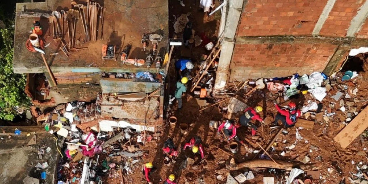 Papa Leão XIV reza pelas vítimas das chuvas em Minas Gerais