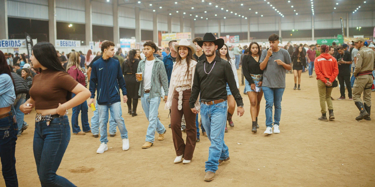 Prefeitura abre chamamento para venda de alimentos e bebidas na 7ª Festa do Peão de Castro