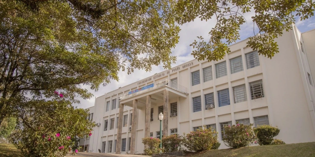 UEPG divulga resultado do PSS 1 e 2 e informações dos processos seletivos de 2026