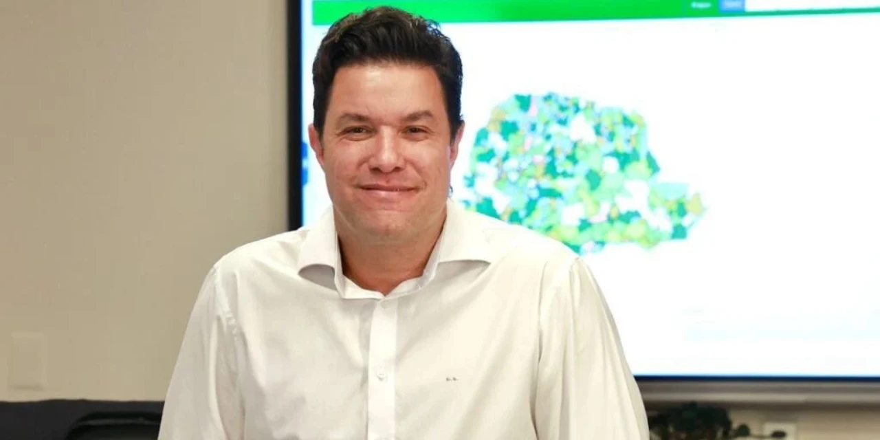 Guto Silva deixará secretaria em abril e mira sucessão de Ratinho Jr: 'espero ser o escolhido'