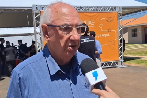 Reinaldo quer transformar Castro em 'polo de educação agropecuária' com novo curso de Medicina Veterinária da UEPG