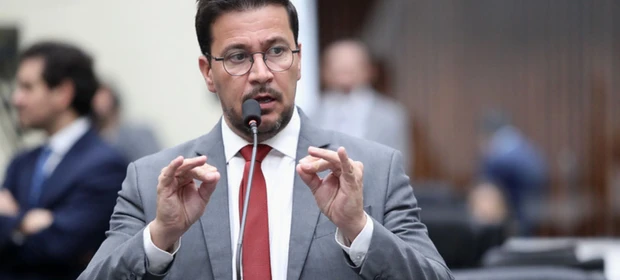 Arilson Chiorato aciona Justiça contra implantação de pedágios sem cancela no Paraná